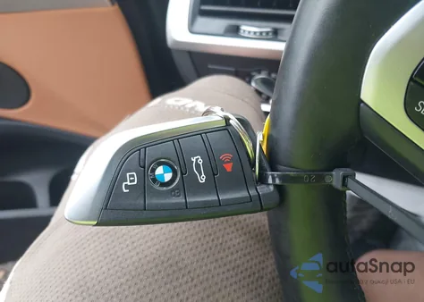 2022 BMW X3 xDrive30I z USA, uszkodzony, nr VIN 5UX53DP05N9L12715